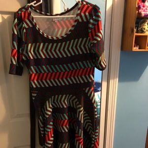 LuLaRoe Nicole dress size large